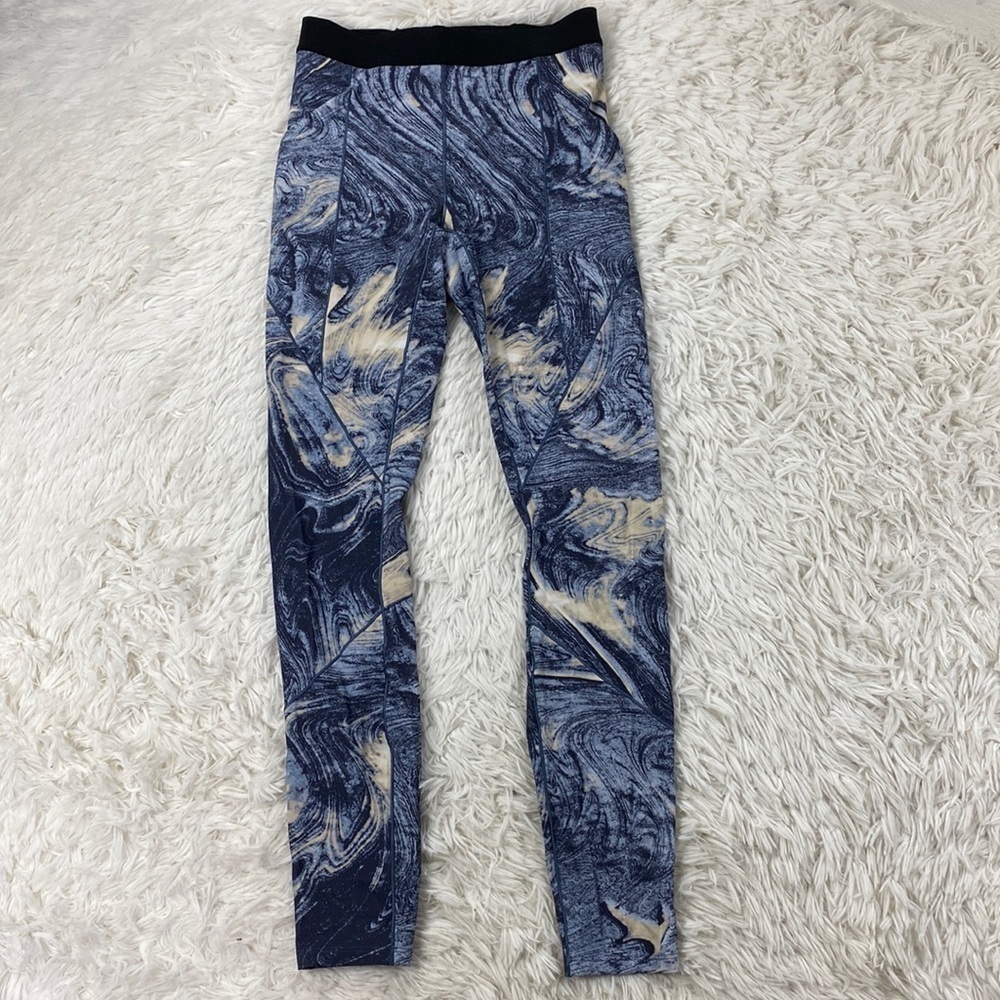 Lululemon Esker Tight *lululemon lab Lava Print Blue Denim Multi